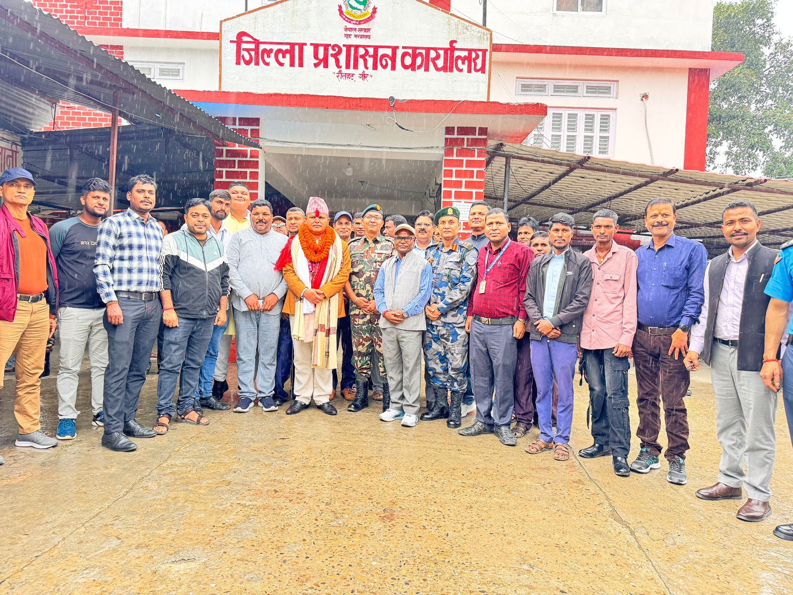 प्र.जि.अ. श्री बिनोद कुमार खड्काज्यूको विदाइको केही झलक